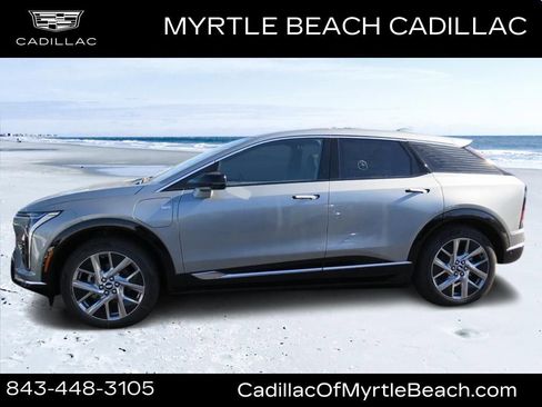 New 2026 Cadillac Optiq Luxury 2 image 6