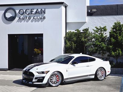 Used 2022 Ford Mustang Shelby GT500 w/ Carbon Fiber Track Pack