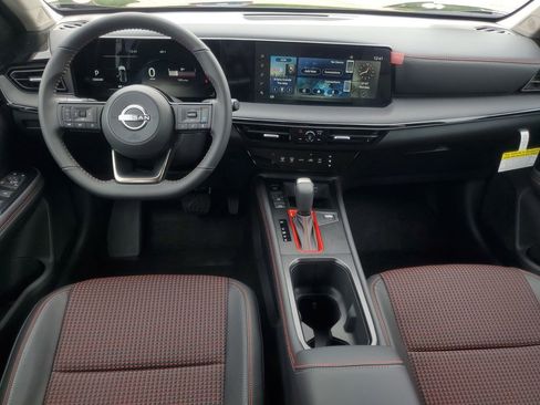 New 2025 Nissan Kicks SR image 26