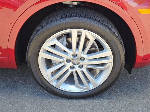 Used 2019 Audi Q5 2.0T Premium Plus w/ Premium Plus Package AWD/4WD image 9