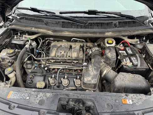 Used 2019 Ford Explorer Limited w/ Class III Trailer Tow Package image 11