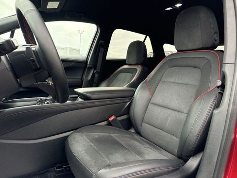 Certified 2024 Chevrolet Blazer EV RS image 13