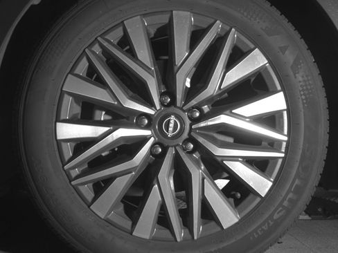 Used 2025 Nissan Altima 2.5 SV image 12