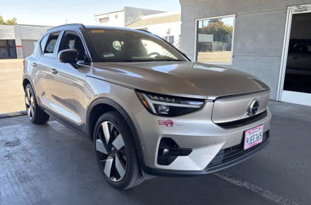 Used 2023 Volvo XC40 Recharge Ultimate AWD/4WD image 6