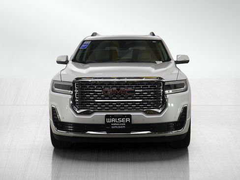 Used 2023 GMC Acadia Denali w/ Denali Technology Package image 8