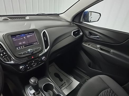 Used 2020 Chevrolet Equinox LT AWD/4WD image 27