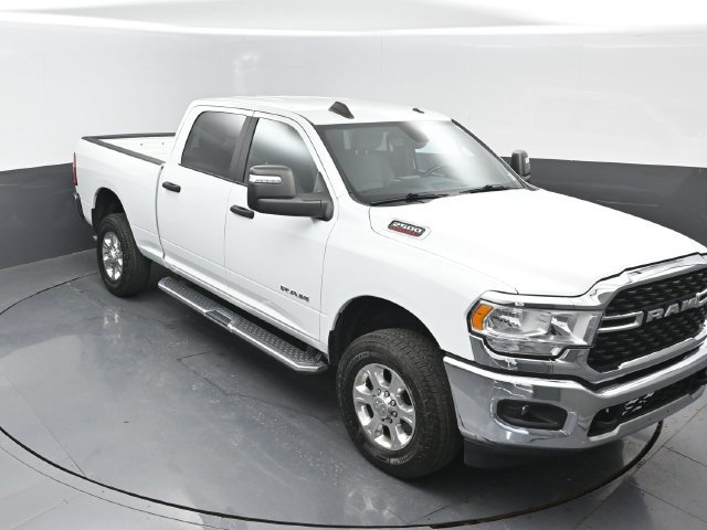 Used 2024 RAM 2500 Big Horn AWD/4WD image 18