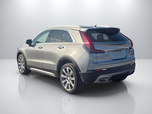 Used 2023 Cadillac XT4 Premium Luxury w/ Enhanced Visibility Package FWD image 7