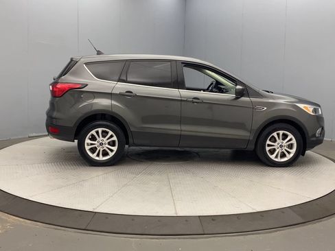 Used 2019 Ford Escape SE AWD/4WD image 6