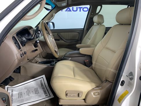Used 2003 Toyota Sequoia Limited RWD image 15
