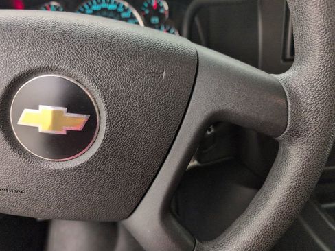 Used 2018 Chevrolet Express 3500 LT w/ LT Preferred Equipment Group image 43