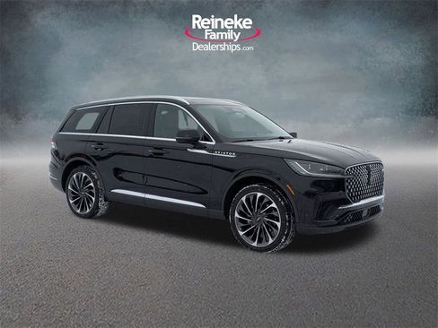 New 2026 Lincoln Aviator Reserve image 10