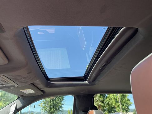 New 2025 GMC Sierra 3500 Denali Ultimate image 19