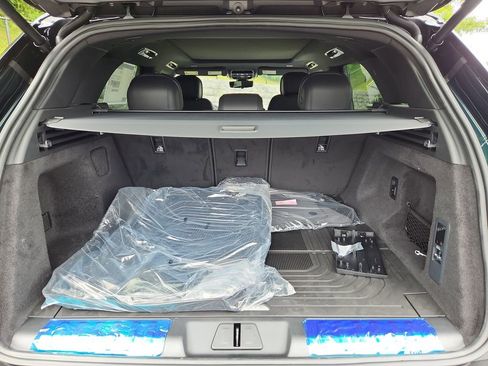 New 2025 Land Rover Range Rover Sport Dynamic SE image 13