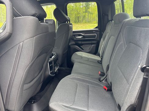 Used 2022 RAM 1500 Big Horn AWD/4WD image 16