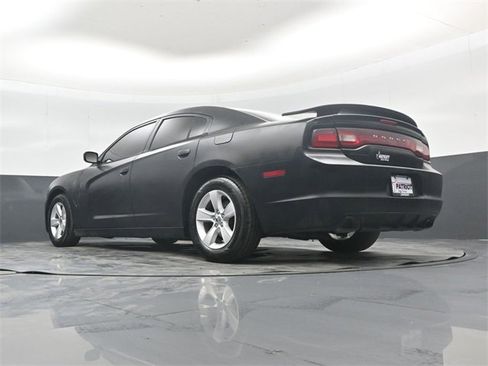 Used 2012 Dodge Charger SE image 42