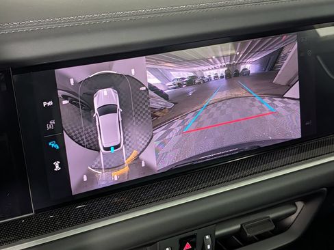 New 2026 Porsche Cayenne Turbo AWD/4WD image 32