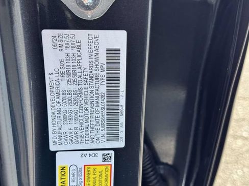 Used 2025 Honda CR-V Sport image 17
