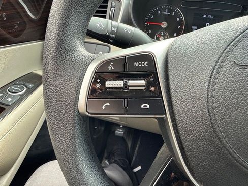 Used 2019 Kia Sorento AWD V6 image 12