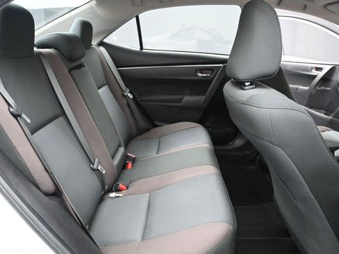 Used 2019 Toyota Corolla LE FWD image 15