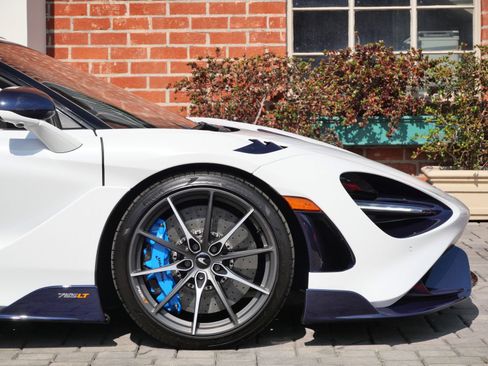 Used 2022 McLaren 765LT RWD image 7