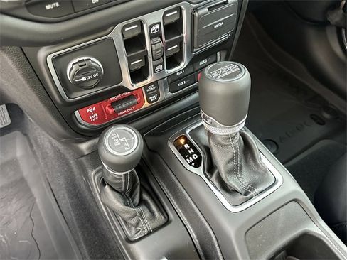 New 2025 Jeep Wrangler Unlimited Rubicon 392 image 24