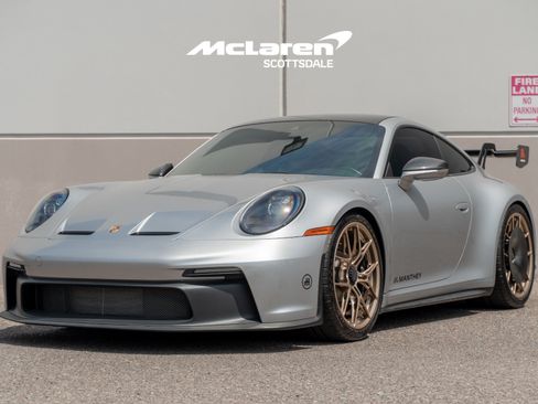 Used 2024 Porsche 911 GT3 RWD image 3