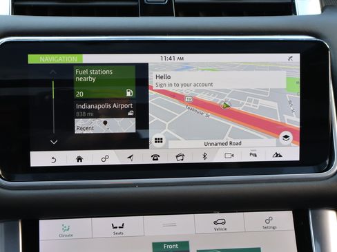 Used 2021 Land Rover Range Rover Sport HST image 3