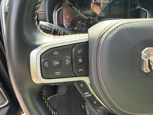 Used 2025 RAM 1500 Tungsten AWD/4WD image 28