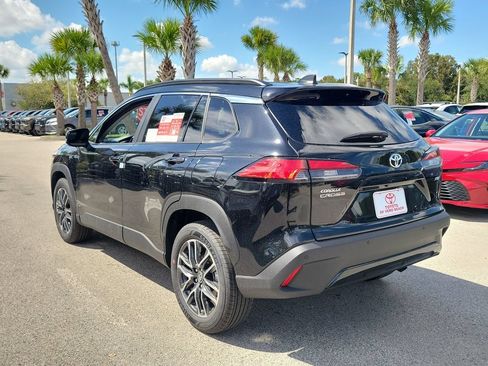 New 2026 Toyota Corolla Cross XLE w/ Convenience Package FWD image 6