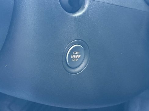 Used 2024 Volkswagen ID.4 2WD image 23