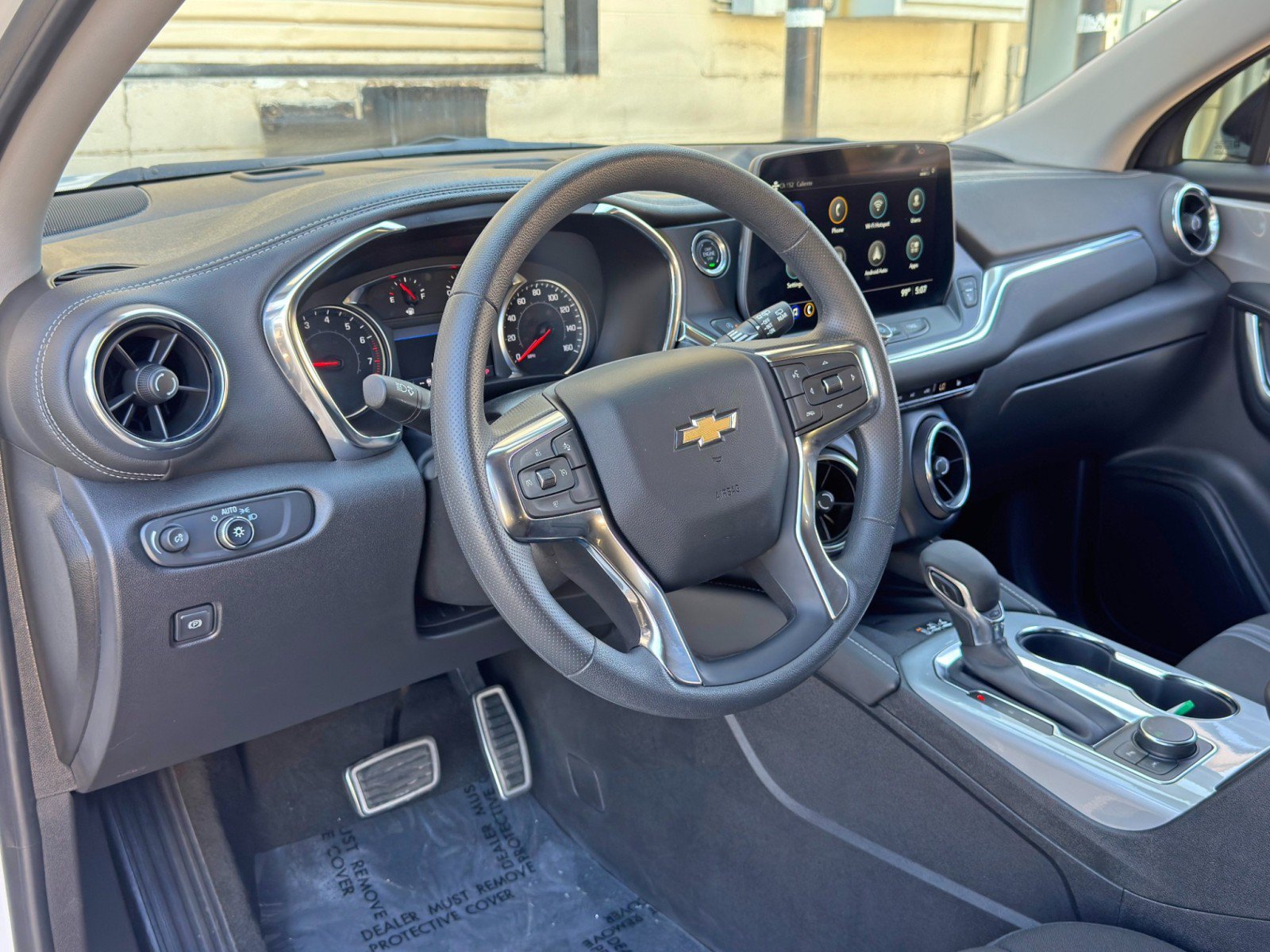 Used 2026 Chevrolet Blazer LT w/ Convenience Package FWD image 12
