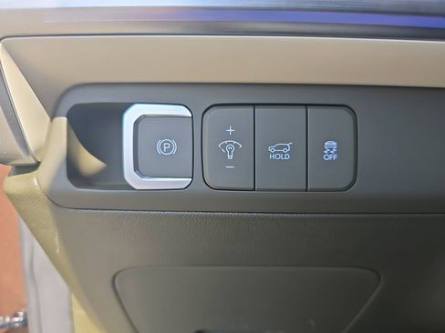 New 2025 Hyundai Santa Fe Calligraphy FWD image 28