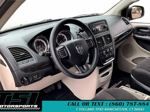 Used 2012 Dodge Grand Caravan SE image 14