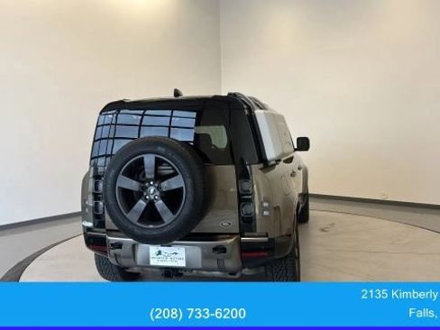 Used 2020 Land Rover Defender 110 X AWD/4WD image 10