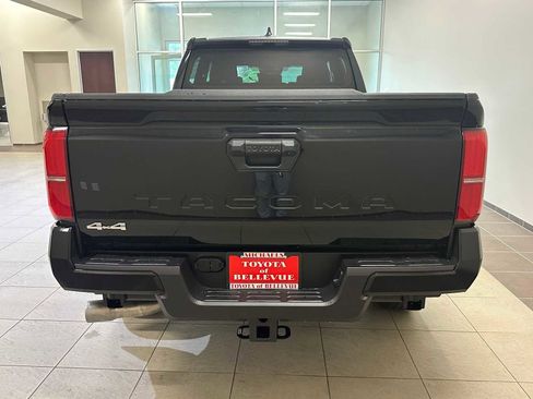New 2026 Toyota Tacoma SR5 AWD/4WD image 5