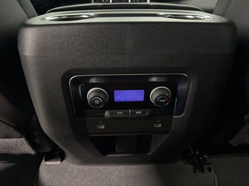 Used 2023 Chevrolet Tahoe LT AWD/4WD image 27