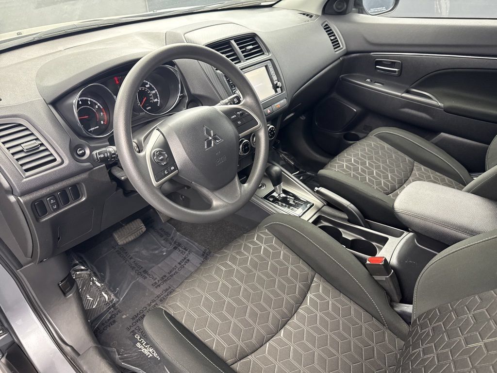 Used 2024 Mitsubishi Outlander Sport AWD image 8