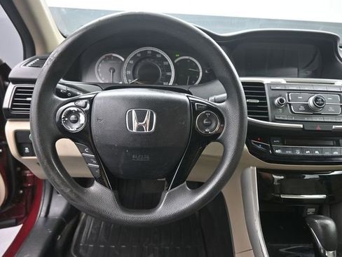 Used 2017 Honda Accord LX image 3