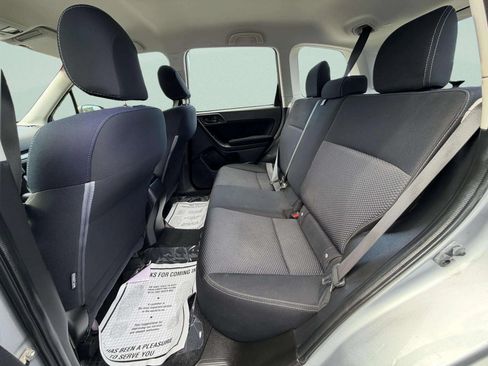Used 2015 Subaru Forester 2.5i w/ Alloy Wheel Package AWD/4WD image 20