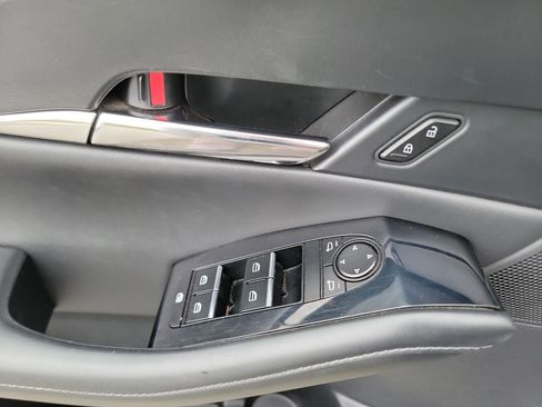 Used 2024 MAZDA CX-30 AWD 2.5 S w/ Preferred Package image 11