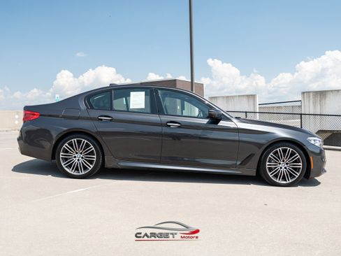 Used 2018 BMW 540i xDrive image 8
