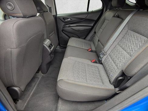 Used 2024 Chevrolet Equinox LT AWD/4WD image 17