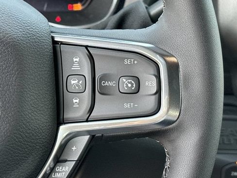 New 2026 RAM 3500 Laramie AWD/4WD image 25
