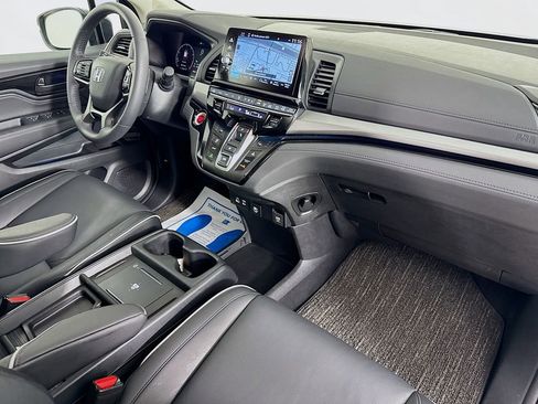 Used 2026 Honda Odyssey Touring image 40