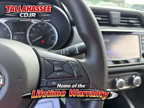 Used 2025 Nissan Versa S w/ Trunk Package FWD image 18