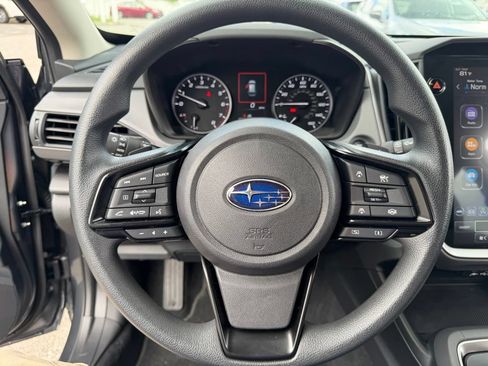 Used 2025 Subaru Crosstrek 2.5i Premium AWD/4WD image 24