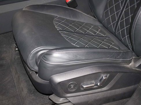 Used 2021 Audi SQ8 Prestige w/ Prestige Package image 15