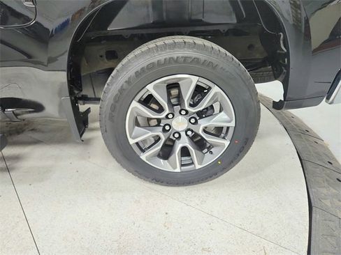 Used 2024 Chevrolet Silverado 1500 LT image 42