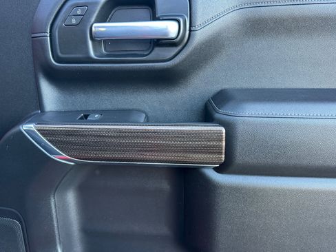 Used 2021 Chevrolet Silverado 1500 LT Trail Boss image 20